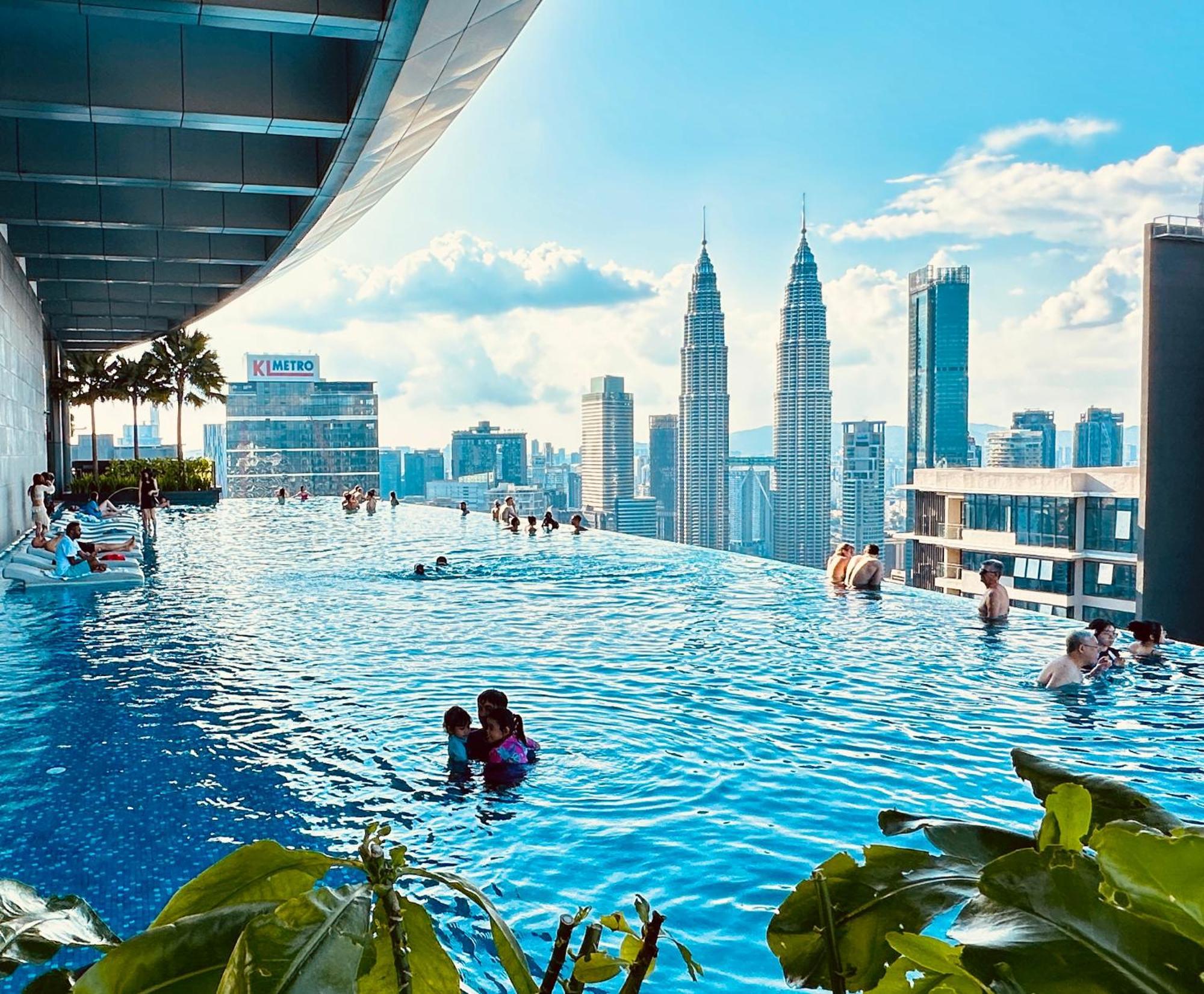 Eaton Service Apartment At Klcc Kuala Lumpur Bagian luar foto