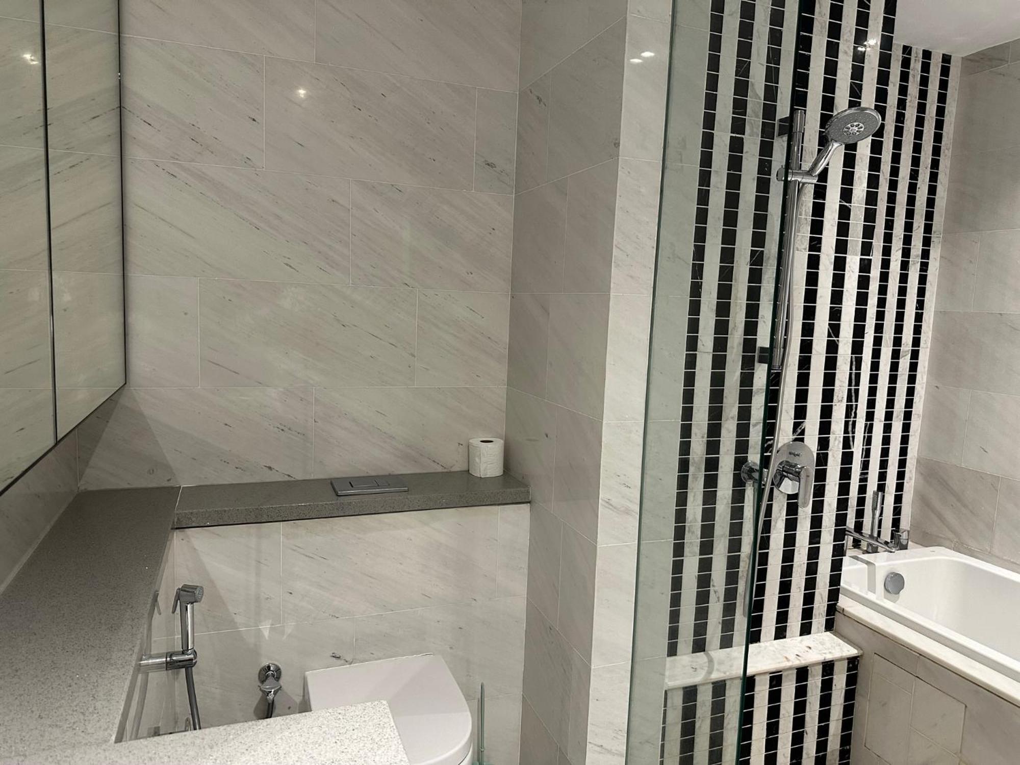 Eaton Service Apartment At Klcc Kuala Lumpur Bagian luar foto